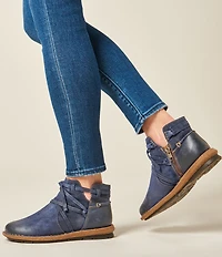 Born Tarkiln Leather Wrap Booties