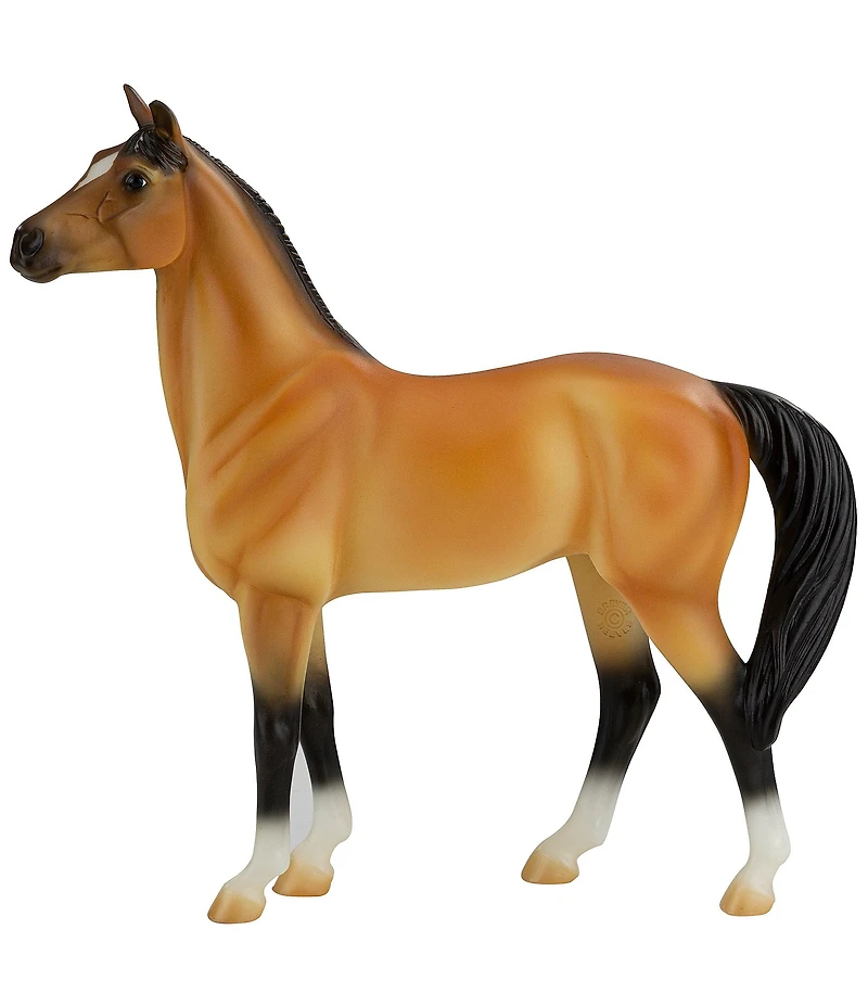 Breyer Deluxe Country Stable with Horse & Wash Stall