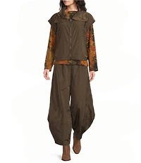 Bryn Walker Memory Crunch Wide Pointed Collar Cap Sleeve Ruched Detail Zip-Front Vest