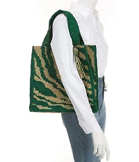 Btb Los Angeles Sahara Box Tote Bag