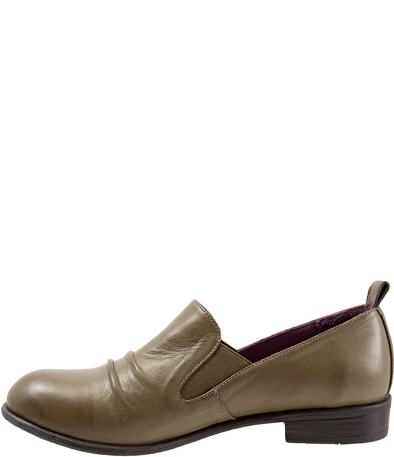 Bueno Wendy Ruched Leather Slip On Loafers