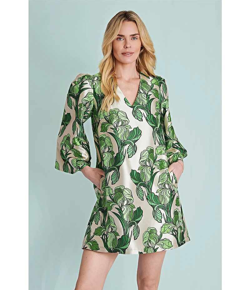 Buru Le V Mod Brocade V-Neckline Bell Sleeve Mini Dress