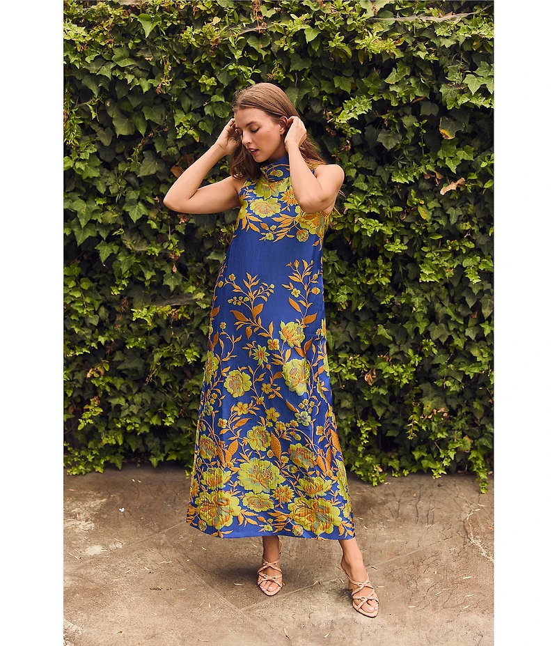 Buru Mod Brocade Coral Iris Print Mock Neck Sleeveless Shift Maxi Dress