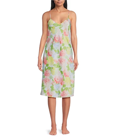 Cabernet Woven Satin Floral Print Sleeveless V-Neck Chemise
