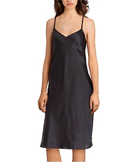 Cabernet Woven Solid Satin Sleeveless V-Neck Pocketed Chemise
