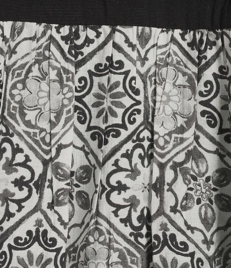 Calessa Abstract Embroidered Square Neck Short Sleeve Tunic