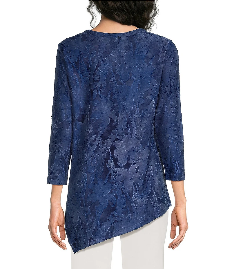 Calessa Burnout Knit Tie-Dye Crew Neck 3/4 Sleeve Asymmetrical Hem Top