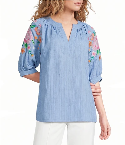 Calessa Crinkle Split V-Neck Embroidered Puff Sleeve Tunic