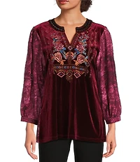 Calessa Embroidered Floral Split V-Neck 3/4 Sleeve Velvet Knit Tunic