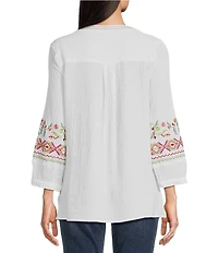 Calessa Embroidered Patchwork Split V-Neck 3/4 Sleeve Tunic