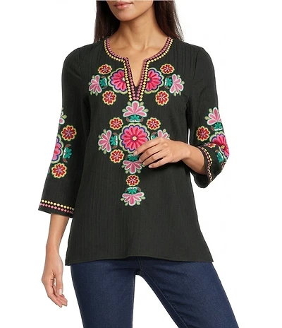 Calessa Embroidered Split V-Neck 3/4 Sleeve Tunic