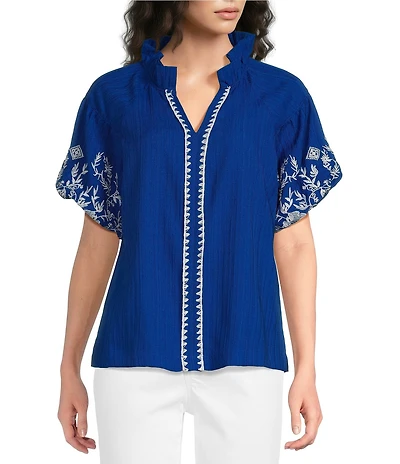 Calessa Embroidered Split V-Neck Short Sleeve Tunic