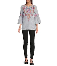 Calessa Embroidered Stripe Patchwork Round Split V-Neck 3/4 Sleeve Tunic