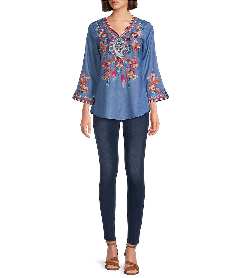Calessa Embroidered V-Neck 3/4 Sleeve Tunic