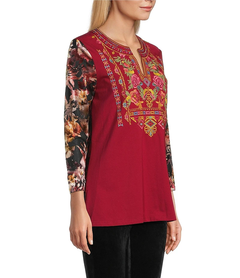 Calessa Embroidered Velvet Tie-Dye Knit Split V-Neck 3/4 Sleeve Tunic
