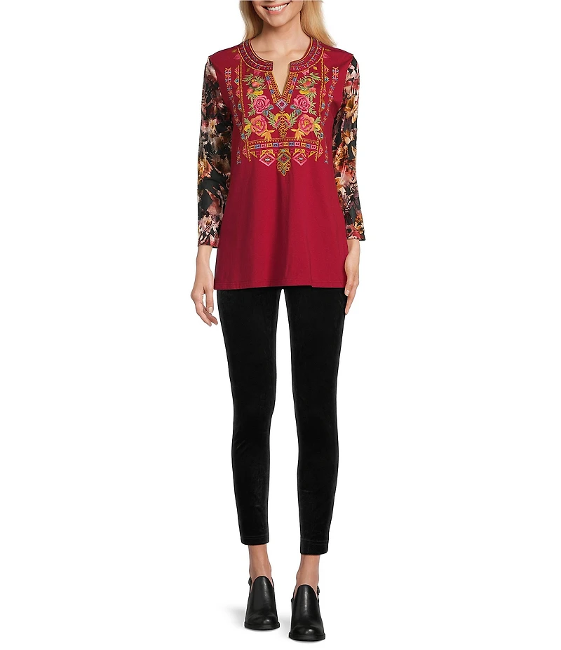 Calessa Embroidered Velvet Tie-Dye Knit Split V-Neck 3/4 Sleeve Tunic