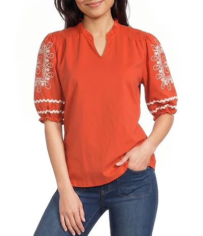 Calessa Knit V-Neck Embroidered Elbow Puff Sleeve Top