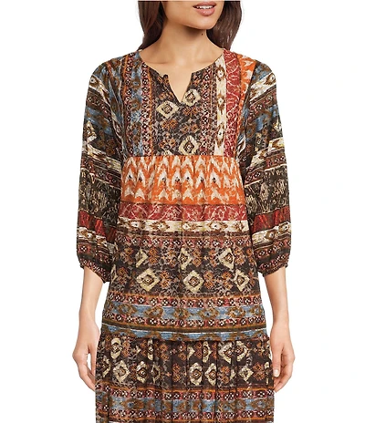 Calessa Petite Size Coordinating Abstract Border Print Split V-Neck Long Sleeve Popover Mesh Tunic