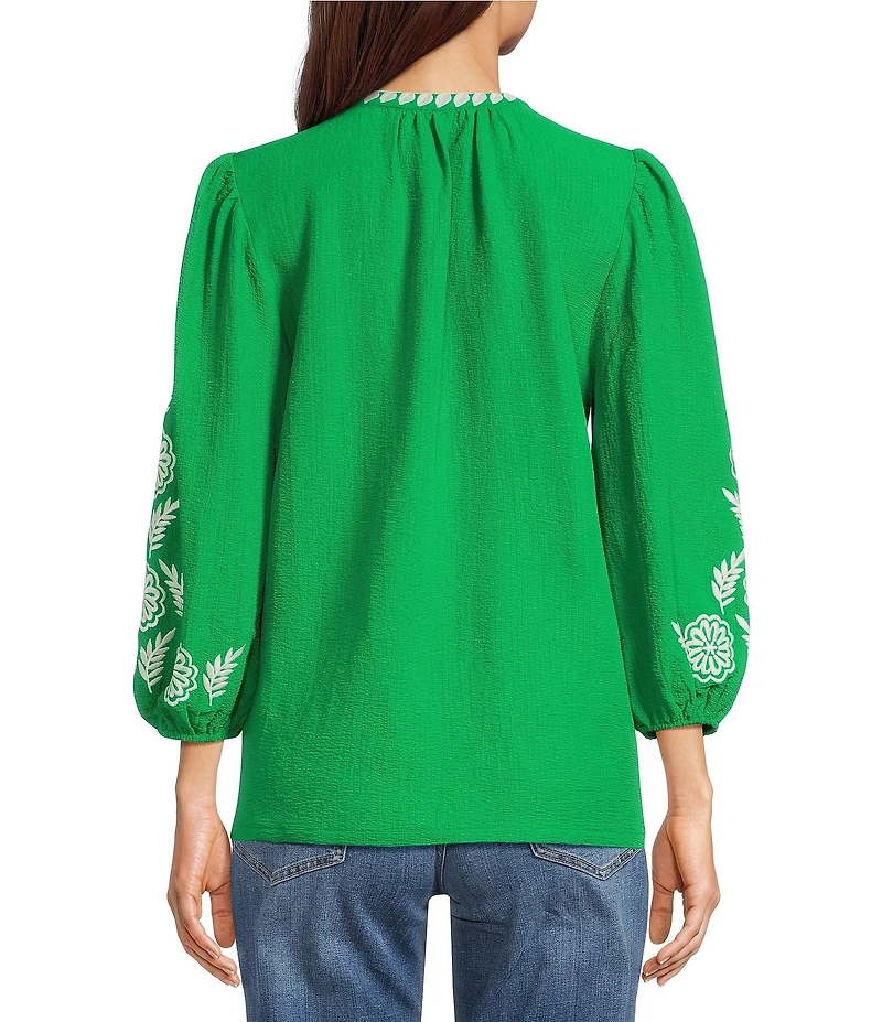 Calessa Petite Size Crinkle Textured Embroidered Round Split V-Neck Bracelet Sleeve Tunic