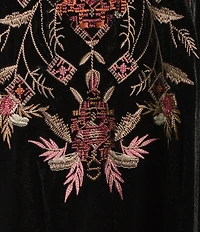 Calessa Petite Size Embroidered Burnout Velvet Floral V-Neck 3/4 Sleeve Knit Tunic