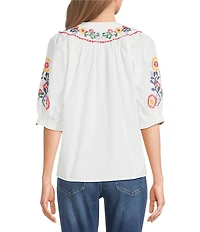 Calessa Petite Size Embroidered Crew Neck Short Sleeve Button-Front Tunic