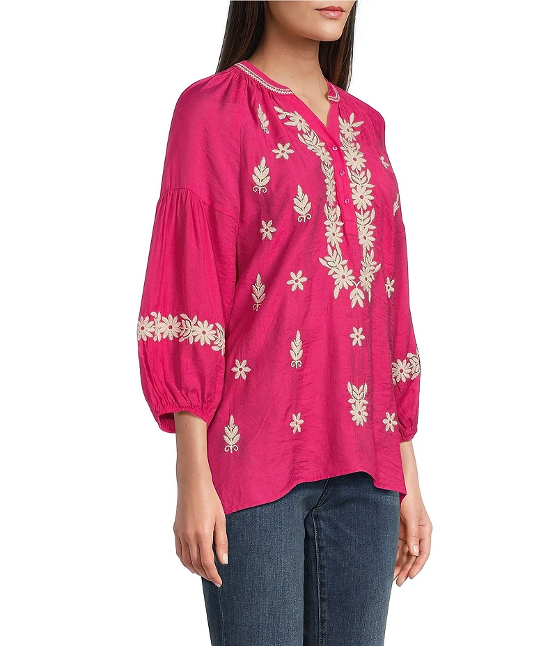 Calessa Petite Size Embroidered Split Neck Bracelet Length Sleeve Tunic