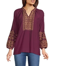 Calessa Petite Size Embroidered Split V-Neck Wrist Length Sleeve Tunic
