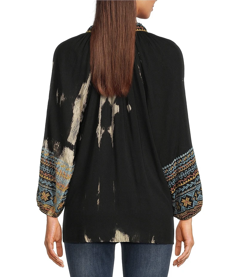 Calessa Petite Size Embroidered Split V-Neck Long Sleeve Tunic