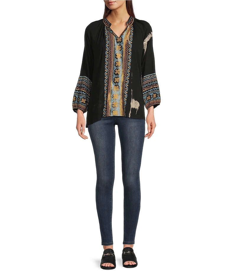 Calessa Petite Size Embroidered Split V-Neck Long Sleeve Tunic
