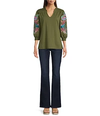 Calessa Petite Size Embroidered Split V-Neck Bracelet Balloon Sleeve Blouse