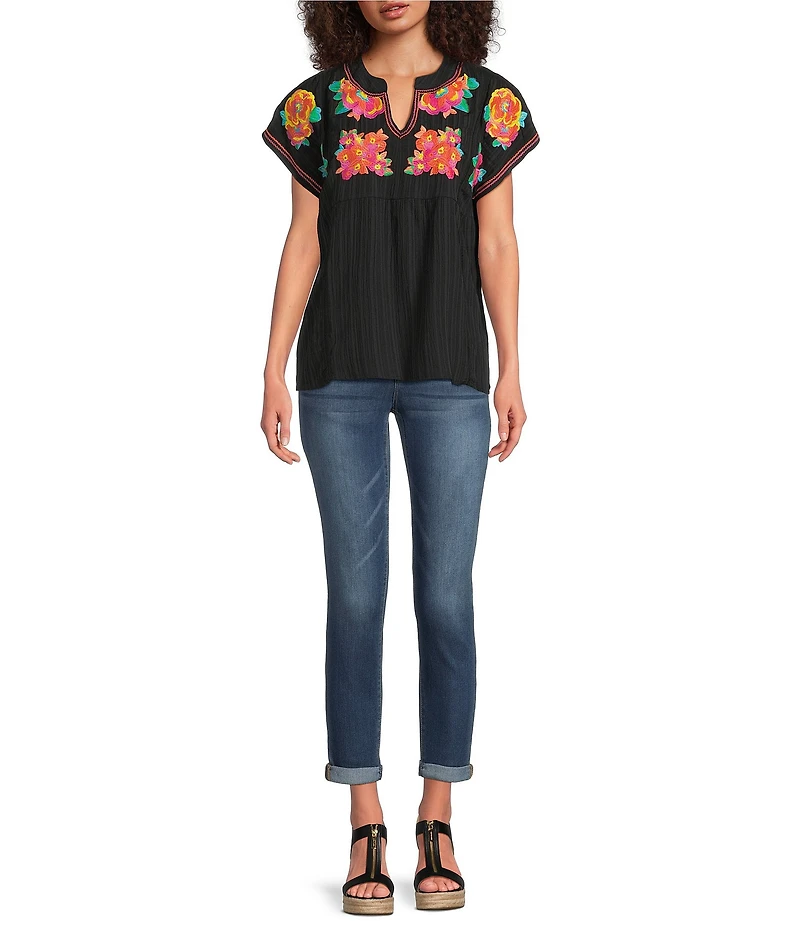 Calessa Petite Size Embroidered Split V-Neck Cap Sleeve Tunic
