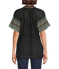 Calessa Petite Size Embroidered Split V-Neck Short Sleeve Tunic