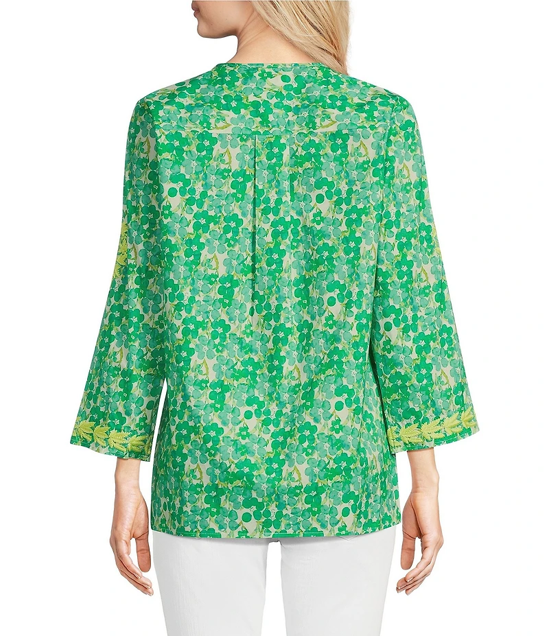 Calessa Petite Size Mini Floral Embroidered Round Neck Wrist Length Sleeve Tunic