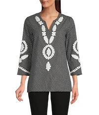 Calessa Petite Size Soutache Embroidered Geometric Print Split V-Neck 3/4 Sleeve Tunic