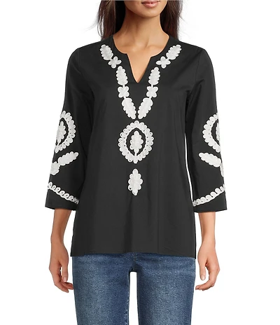 Calessa Petite Size Soutache Embroidered Split V-Neck 3/4 Sleeve Tunic