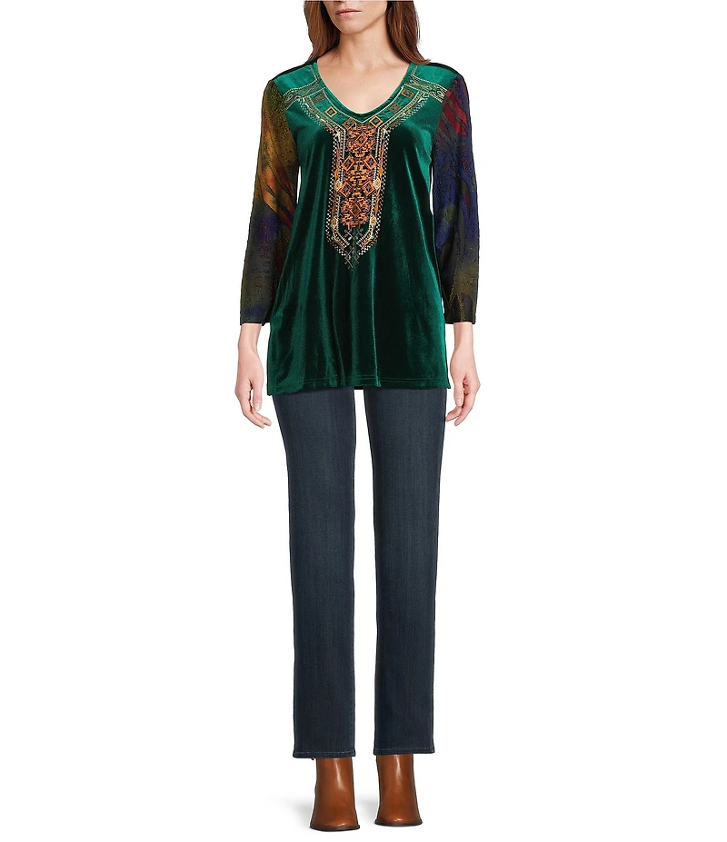 Calessa Petite Size Velvet Embroidered Burnout Tie-Dye Knit V-Neck 3/4 Sleeve Tunic
