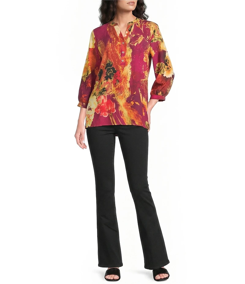Calessa Petite Size Woven Digital Print V-Neck 3/4 Sleeve Tunic