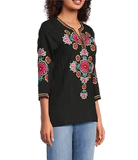 Calessa Petite Size Woven Embroidered Split Round V-Neck 3/4 Sleeve Tunic