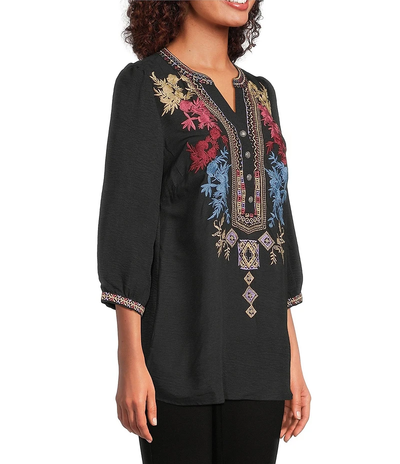 Calessa Petite Size Woven Embroidered Split V-Neck 3/4 Sleeve Tunic