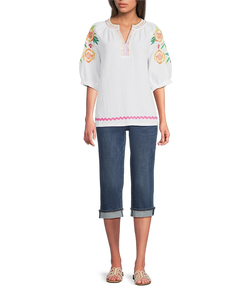 Calessa Petite Size Woven Split V-Neck Short Embroidered Balloon Sleeve Ric-Rac Trim Tunic