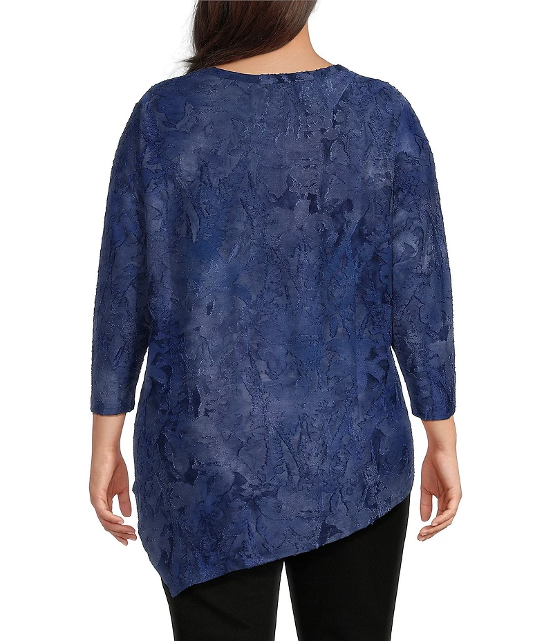 Calessa Plus Size Burnout Knit Tie-Dye Crew Neck 3/4 Sleeve Asymmetrical Hem Top