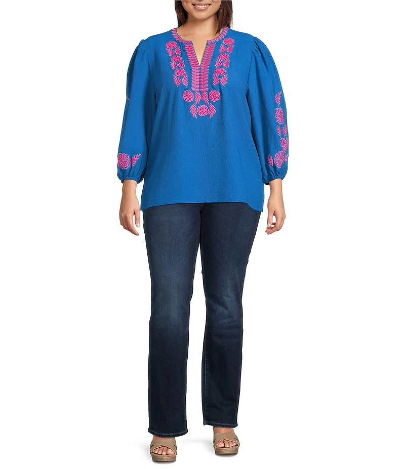Calessa Plus Size Crinkle Textured Embroidered Patchwork Round Split V-Neck Bracelet Sleeve Tunic