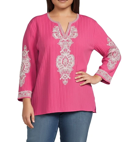 Calessa Plus Size Crinkle Textured Embroidered Split V-Neck Bracelet Sleeve Tunic