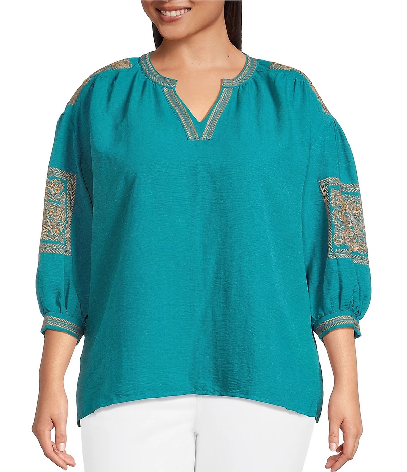 Calessa Plus Size Crinkle Textured Foulard Embroidered Split V-Neck Long Sleeve Tunic
