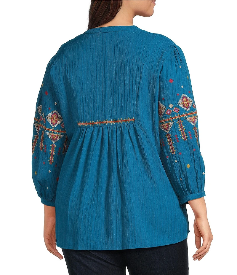 Calessa Plus Size Crinkle Textured Ikat Embroidered Split V-Neck Wrist Sleeve Button Front Tunic