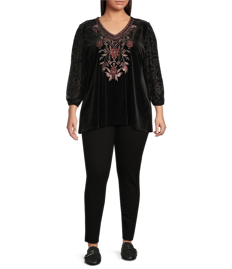 Calessa Plus Size Embroidered Burnout Velvet Floral V-Neck 3/4 Sleeve Knit Tunic