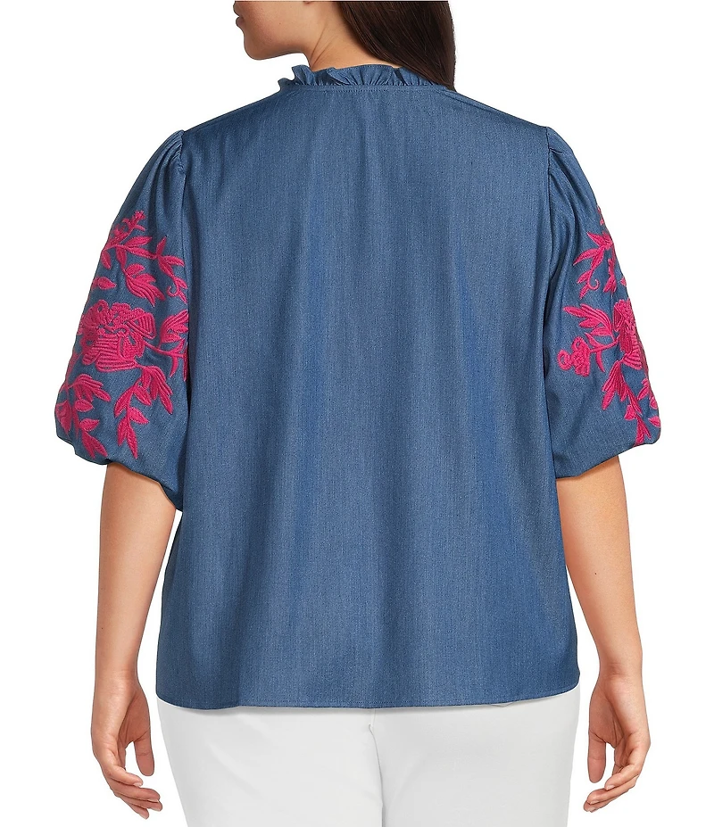 Calessa Plus Size Embroidered Elbow Sleeve Split V-Neck Tunic