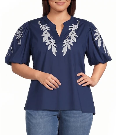 Calessa Plus Size Embroidered Lace Split V-Neck Short Puff Sleeve Tunic