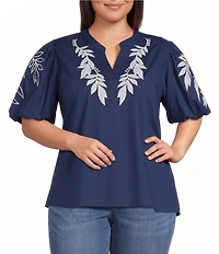 Calessa Plus Size Embroidered Lace Split V-Neck Short Puff Sleeve Tunic