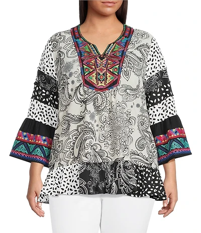Calessa Plus Size Embroidered Patchwork Print Split V-Neck 3/4 Sleeve Tunic
